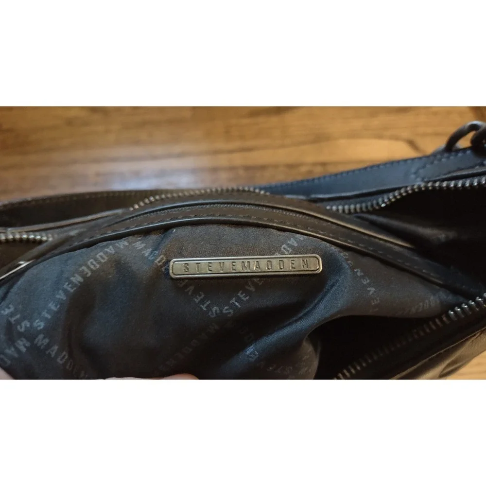 Steve Madden Black Quilted Hobo Shoulder Bag SM Logo Faux Leather Gunmetal chain